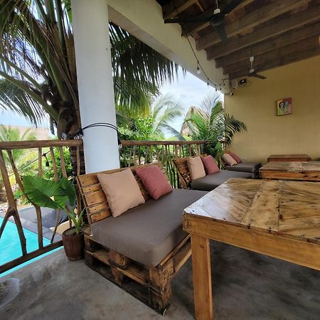 Zoah Surf Boutique Hotel, El Paredon El Paredon Buena Vista Exterior photo