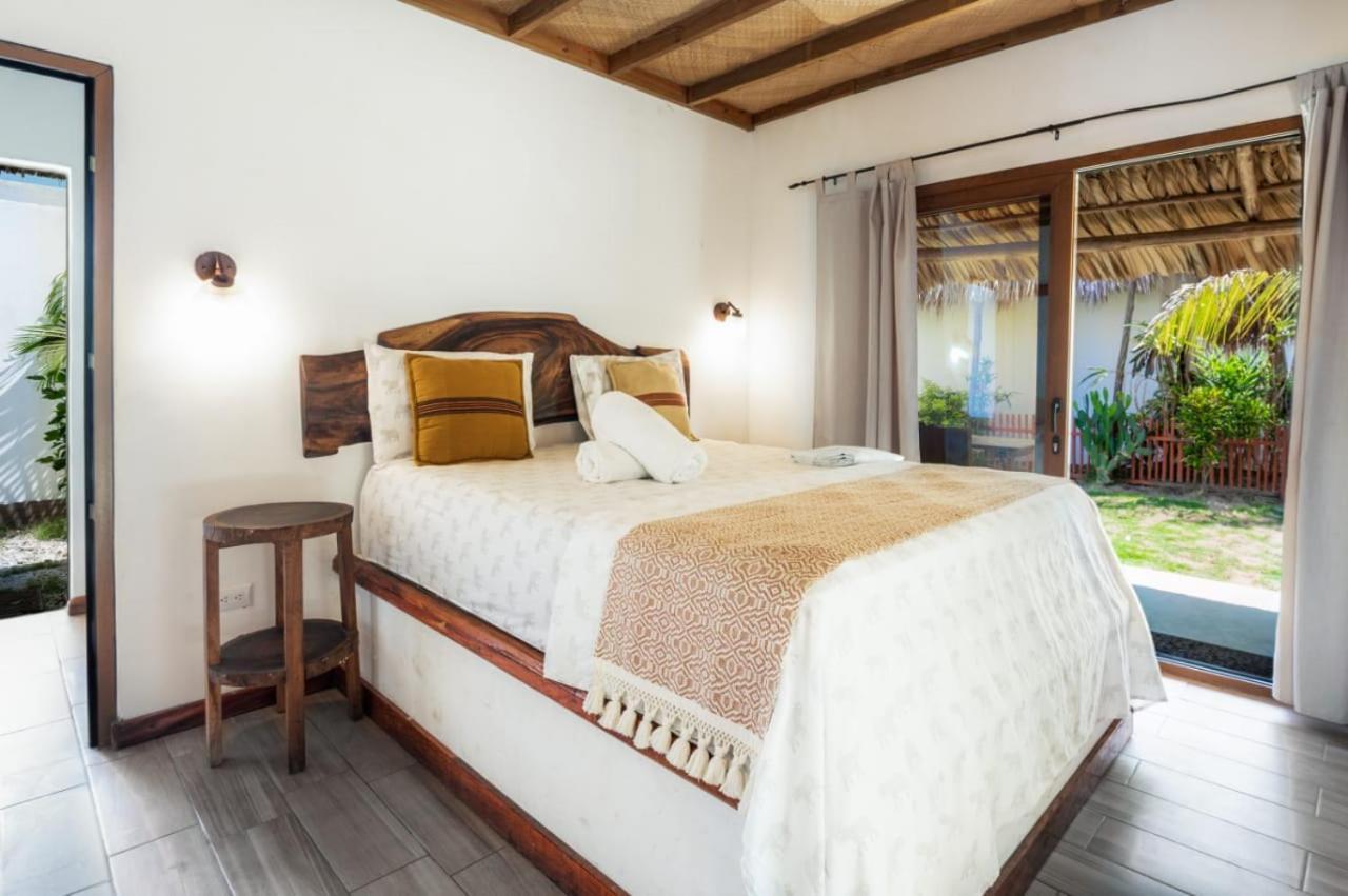 Zoah Surf Boutique Hotel, El Paredon El Paredon Buena Vista Exterior photo