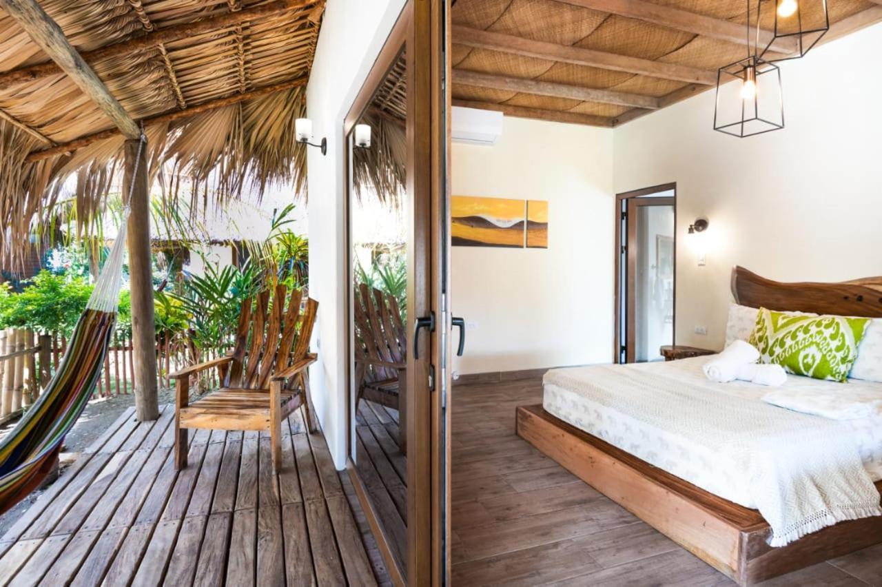 Zoah Surf Boutique Hotel, El Paredon El Paredon Buena Vista Exterior photo